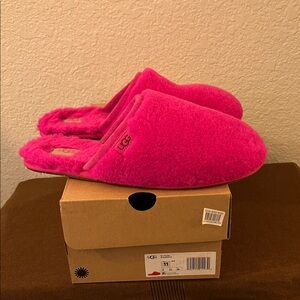 UGG Vibrant Pink Fleece Slippers